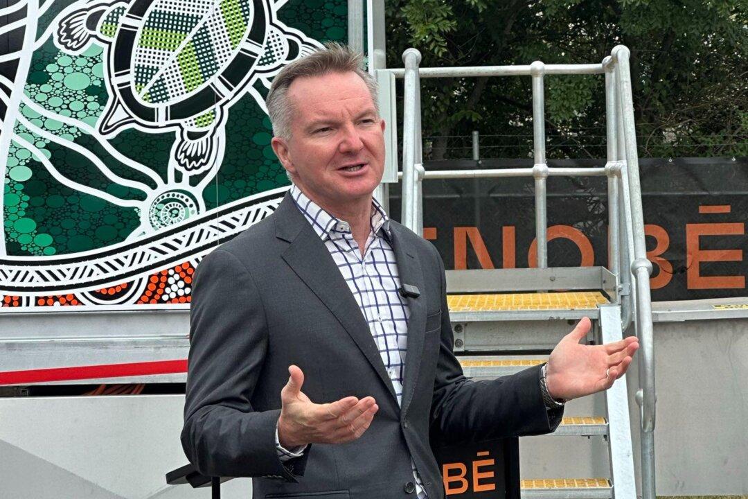 Energy Minister Launches Australia’s 1st Electric Truck Charging Hub