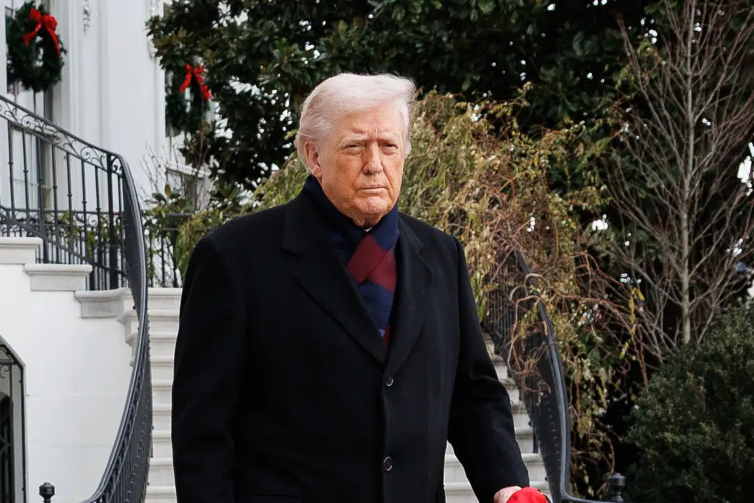 Trump Demands Venezuela Return Seized US Oil Assets After Ordering Tanker Blockade