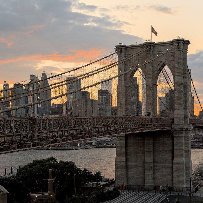 Brooklyn Bridge: A Pause at the Top