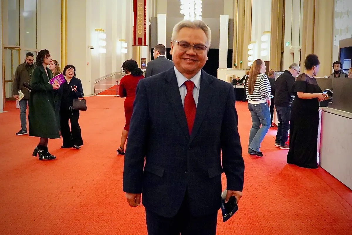 Shen Yun Is ‘A Must See,’ Says Malaysian Diplomat