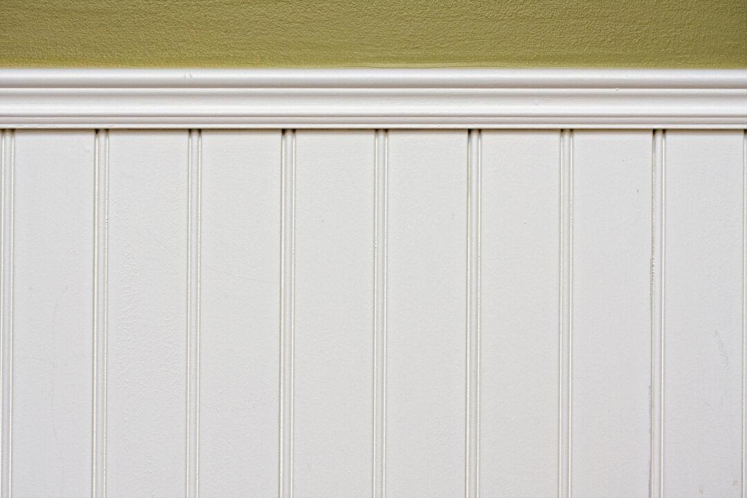 Install Wainscoting