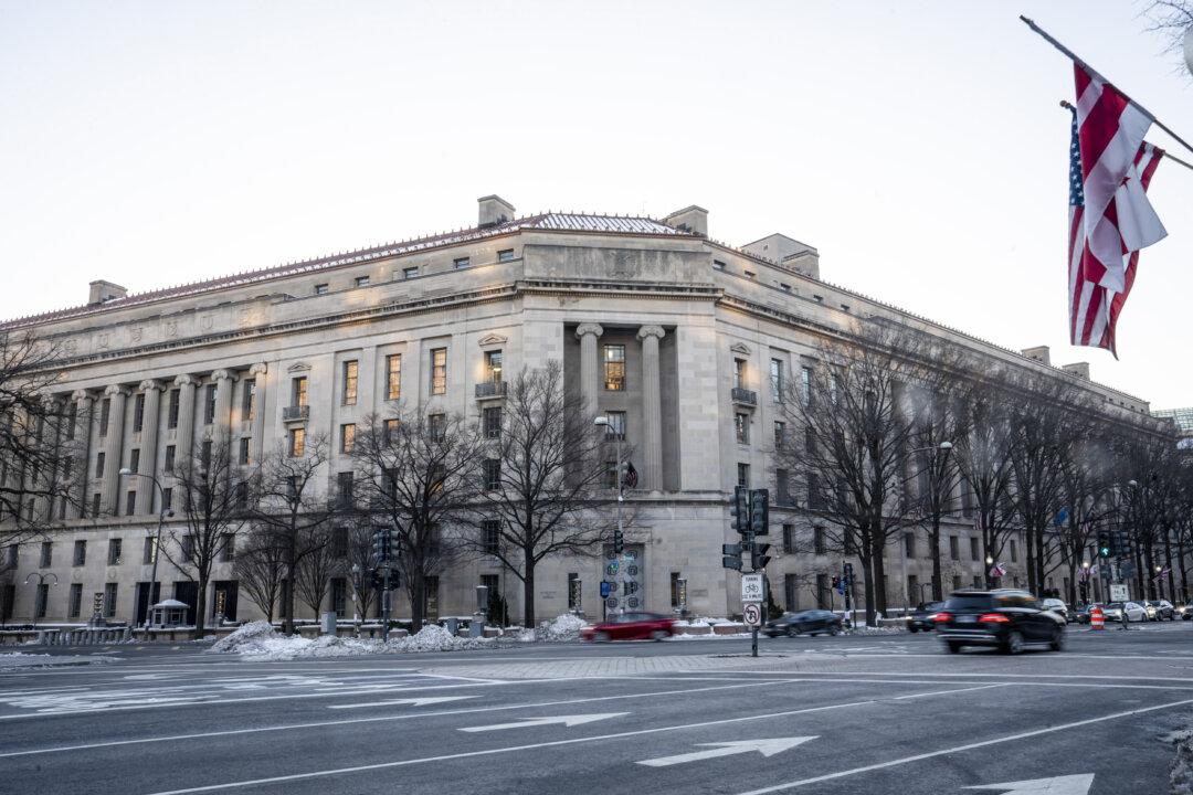 Former Bank Employee Convicted of Stealing $2 Million From Elderly Customers