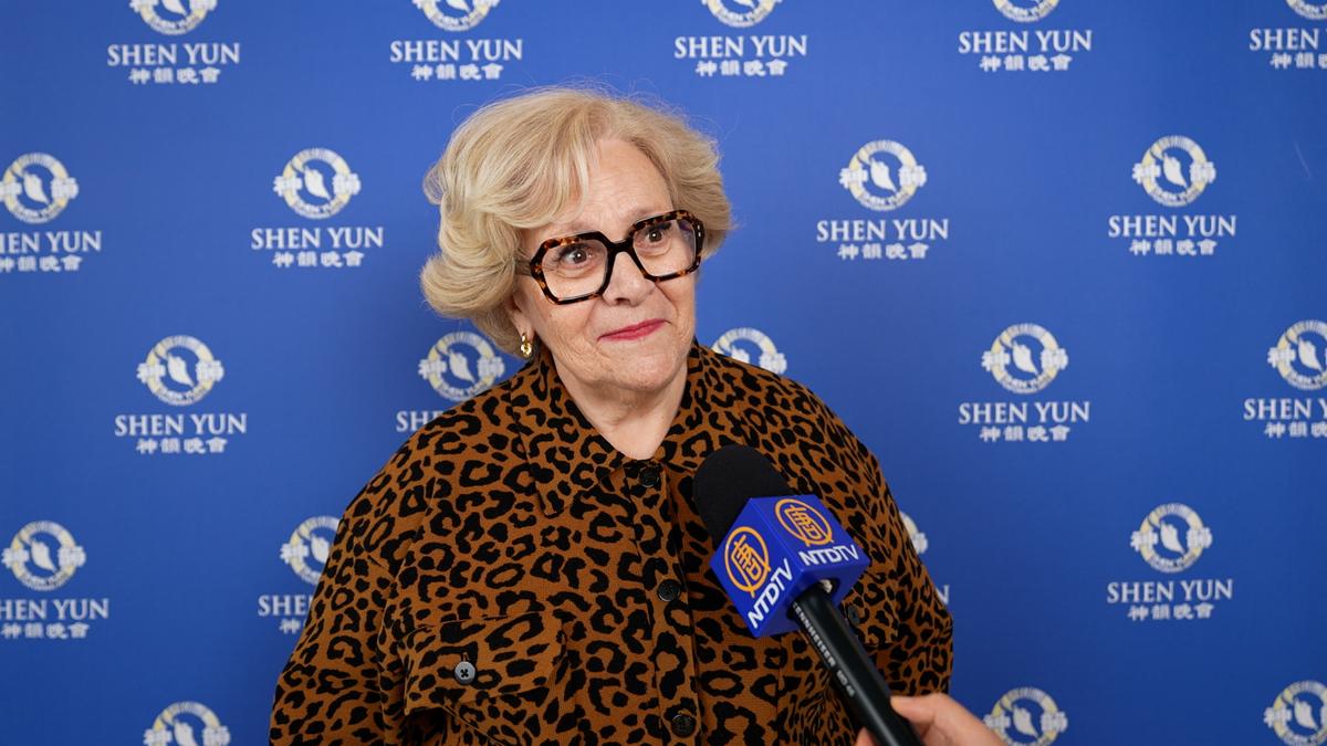 Shen Yun Full of Love and Kindness, Say Theatergoers in Paris