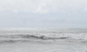 13-Year-Old Swims 4 Kilometres to Save Stranded Family, Credits God for Survival