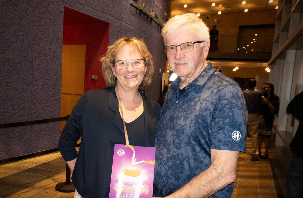 Shen Yun Spreads ‘Kindness, Goodness, Faith, and Love,’ Says Arizona Lawyer