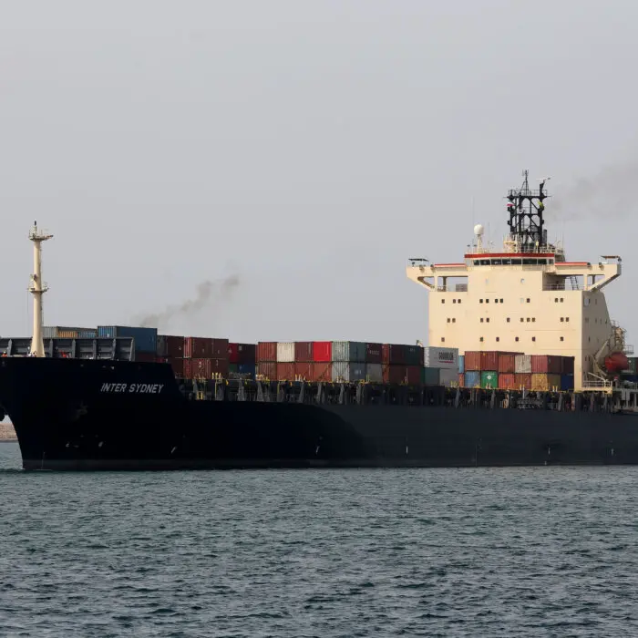 Trump Orders 25 Percent Tariffs on Nations Trading With Iran