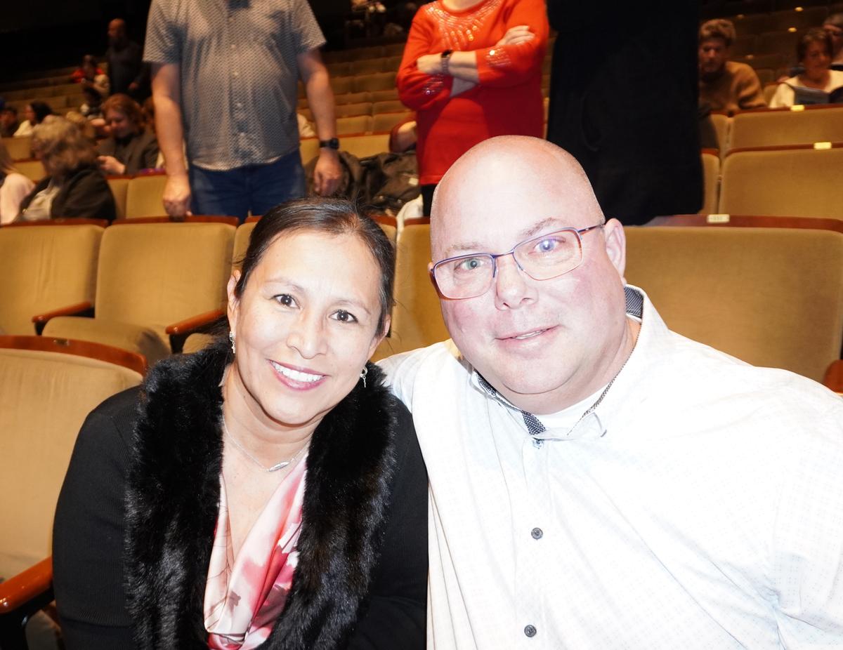 Shen Yun Tickets Are Special Christmas Gift for Dallas Theatergoer