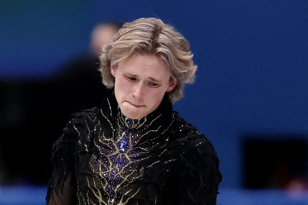 Former Olympians Rally Around Malinin After Shattering Defeat