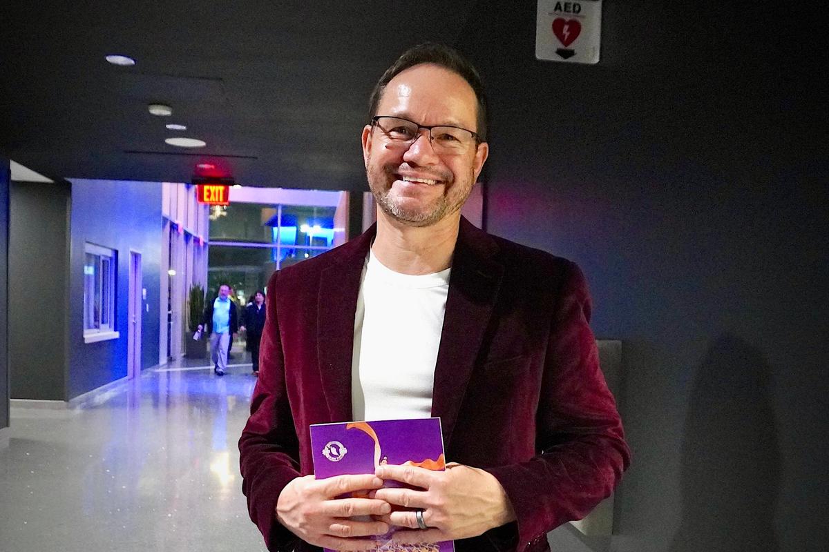 Shen Yun ‘Makes Me Feel Calm, Very Centered,’ Says Company VP