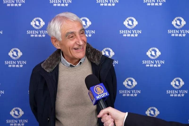 Shen Yun in Amiens Brings Joy and Happiness to a Doctor