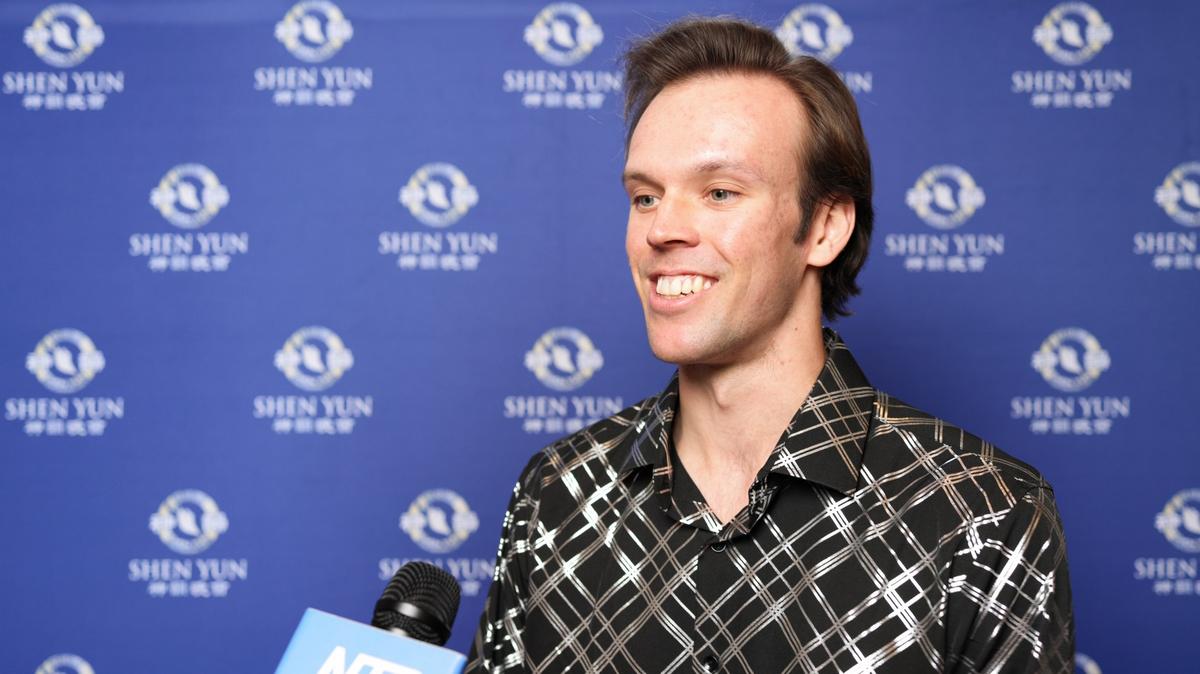 ‘Powerful and Moving’: Shen Yun Motivates Champion Baton Twirler and Phoenix Theatergoers