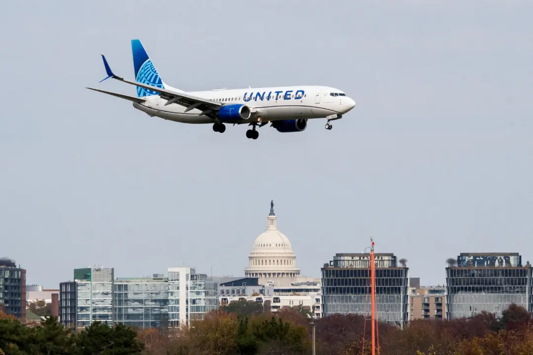 United Airlines to Cut More Flights as It Eyes Oil Above $100 Through 2027