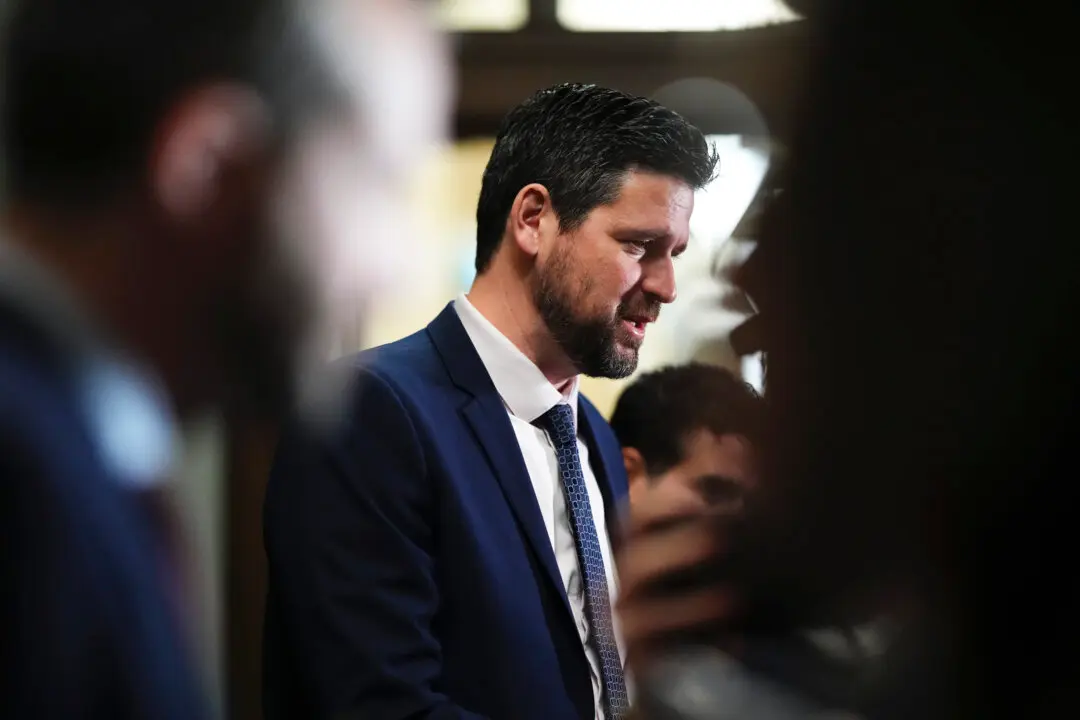 Former Immigration Minister Says He Should Have Capped International Students Sooner in ‘Hindsight’