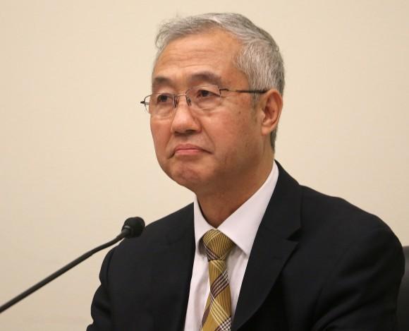 Dr. Wang Zhiyuan, founder and president of the World Organization to Investigate the Persecution of Falun Gong (WOIPFG), speaks at a forum on forced organ harvesting in China, on Capitol Hill on June 23. (Gary Feuerberg/ Epoch Times)